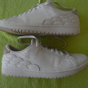 nike air jordan centre court low mens size 12 shoes and 16 pictures to look at